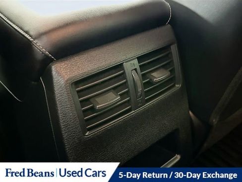 Used 2022 Mitsubishi Outlander SE image 26