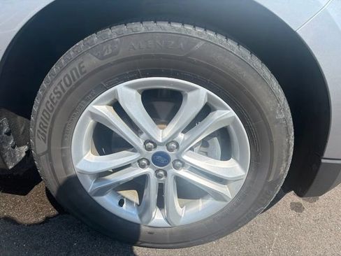 Used 2020 Ford Edge SEL FWD image 4