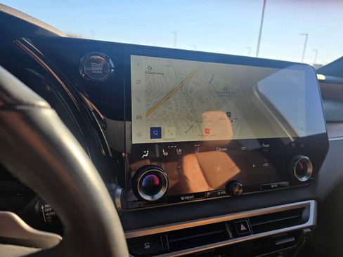 Used 2023 Lexus RX 350 Premium image 28