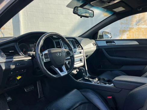 Used 2018 Hyundai Sonata Sport image 9