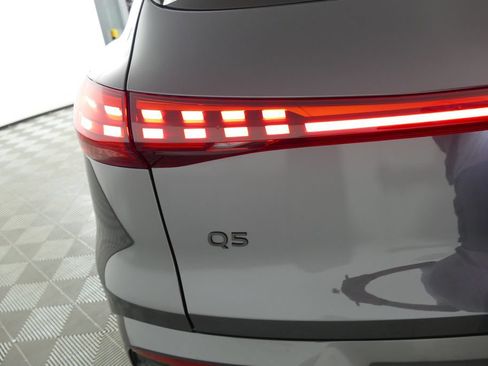 Certified 2025 Audi Q5 Premium w/ Convenience Package AWD/4WD image 30