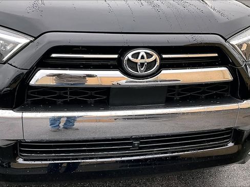 Certified 2022 Toyota 4Runner Limited image 28