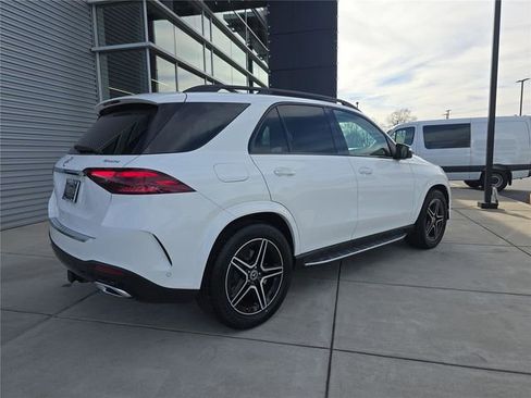 Used 2025 Mercedes-Benz GLE 350 4MATIC image 3