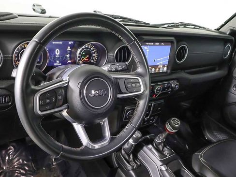 Used 2021 Jeep Wrangler Unlimited Sahara w/ Uconnect 4C Nav & Sound Group image 20