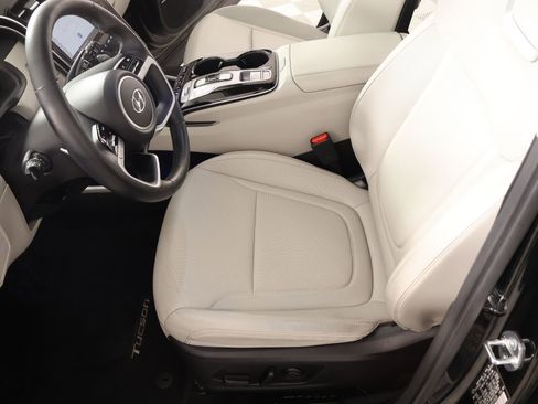 Certified 2023 Hyundai Tucson Limited image 12