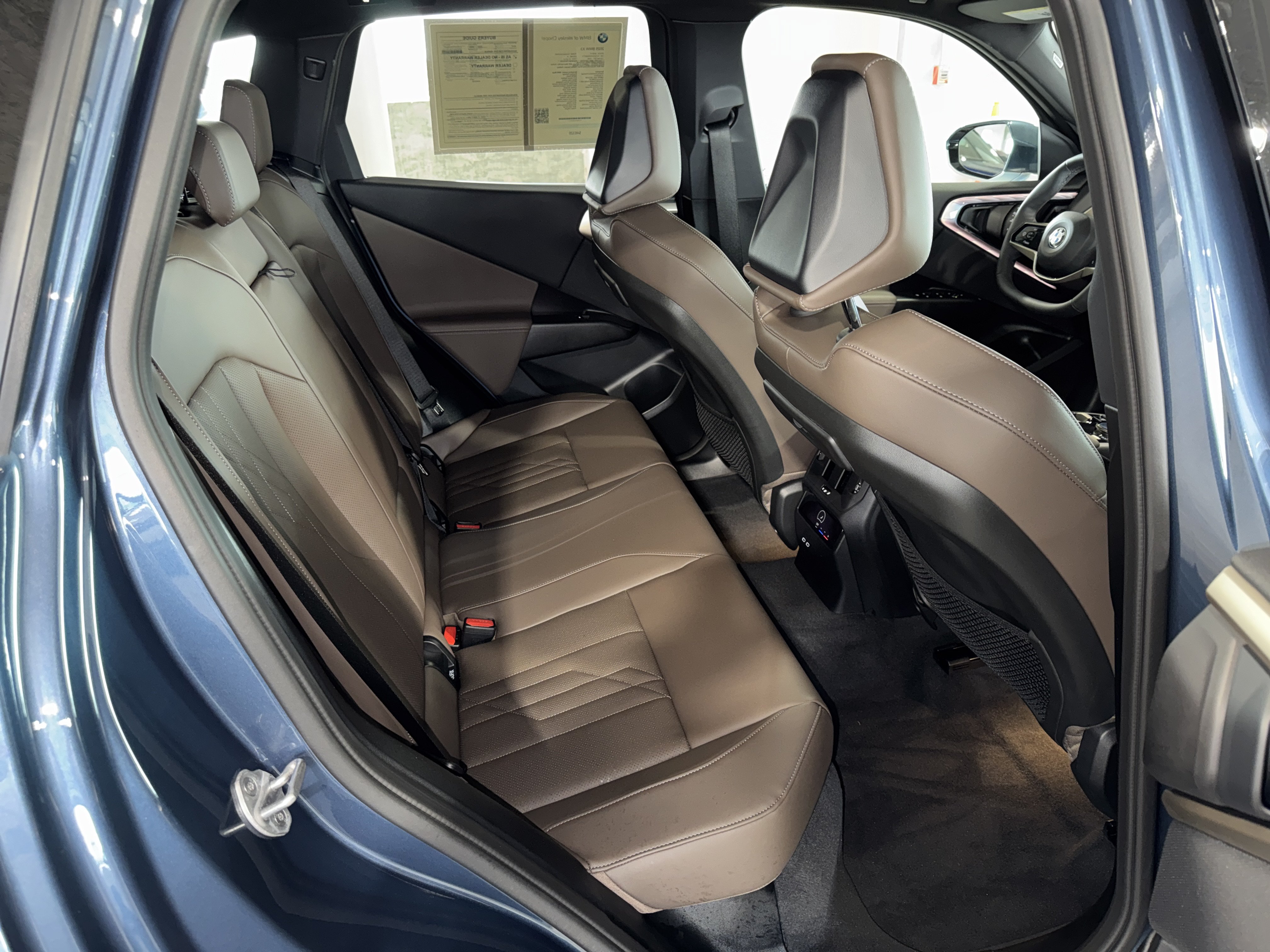 Certified 2025 BMW X3 xDrive30i AWD/4WD image 12