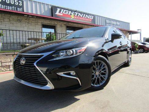 Used 2018 Lexus ES 350 w/ Premier Package FWD image 1