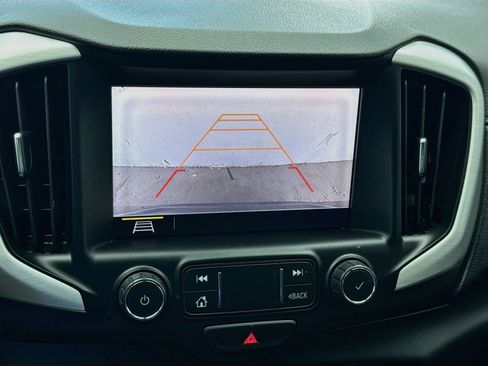 Used 2020 GMC Terrain SLE w/ Driver Convenience Package FWD image 10