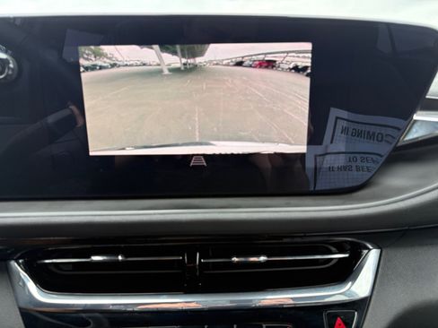 Used 2025 Buick Envista Avenir image 14