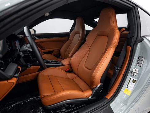 Certified 2025 Porsche 911 Carrera S image 5