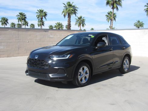 Certified 2024 Honda HR-V LX image 1