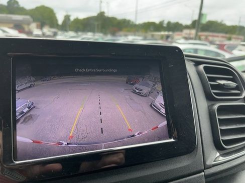 Used 2023 RAM ProMaster 2500 image 2