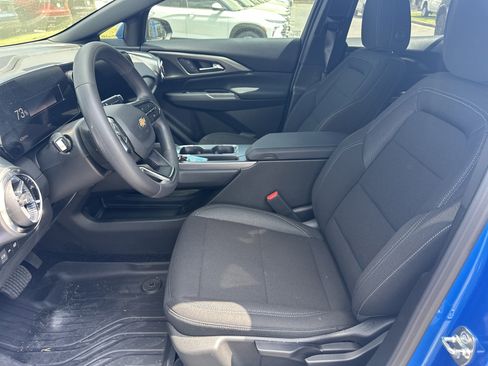 Certified 2026 Chevrolet Equinox EV LT image 7