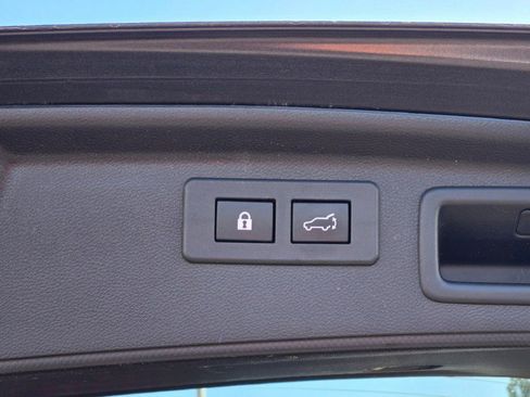 Used 2020 Subaru Forester Limited w/ Popular Package #3 image 13