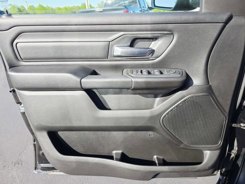 New 2026 RAM 1500 Express image 28