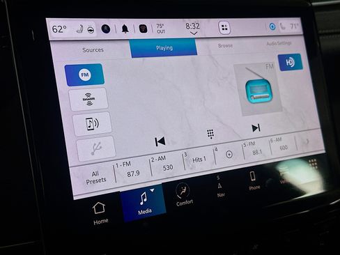 Used 2023 Jeep Grand Cherokee L Limited w/ Luxury Tech Group II AWD/4WD image 21