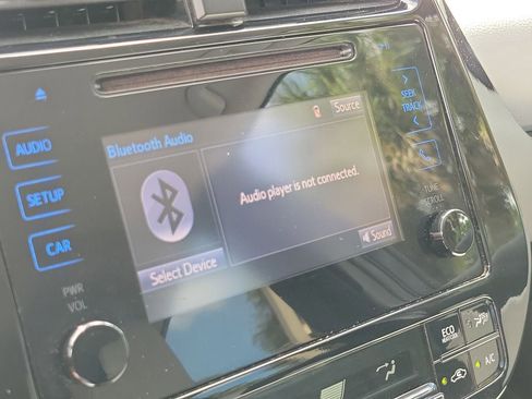 Used 2019 Toyota Prius XLE w/ Advanced Technology Package FWD image 24