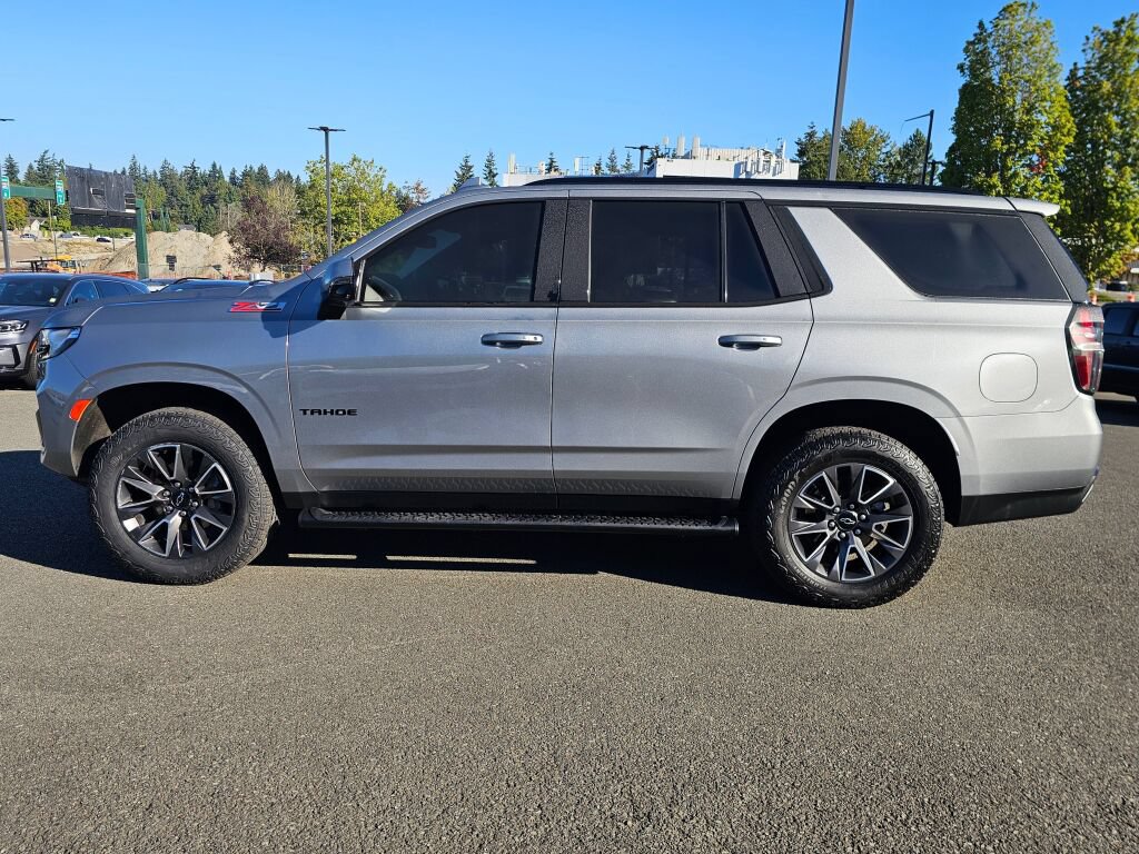 Certified 2023 Chevrolet Tahoe Z71 w/ Luxury Package AWD/4WD image 8