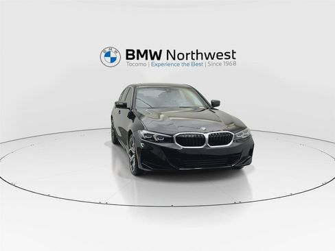 Used 2025 BMW 330i xDrive Sedan w/ Convenience Package AWD/4WD image 7
