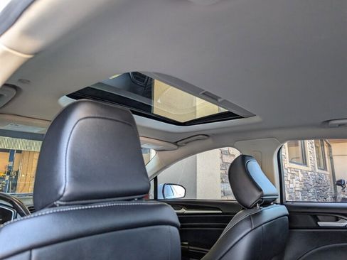 Used 2020 Ford Fusion Titanium image 25