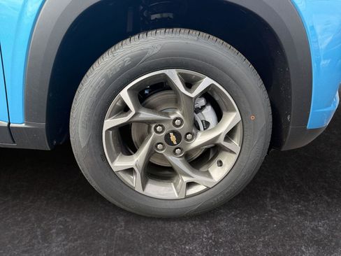 New 2026 Chevrolet Trax LT w/ Driver Confidence Package image 28