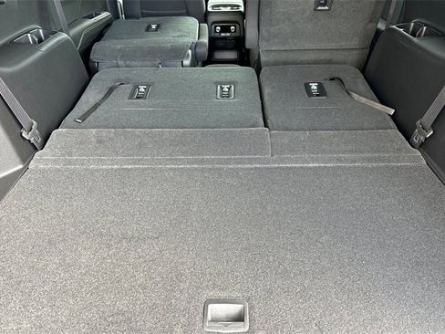 New 2025 GMC Acadia Elevation image 14