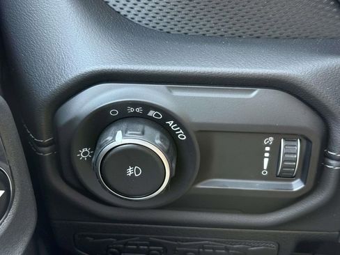 New 2026 Jeep Wrangler Unlimited Rubicon AWD/4WD image 27