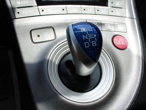 Used 2013 Toyota Prius Three FWD image 30