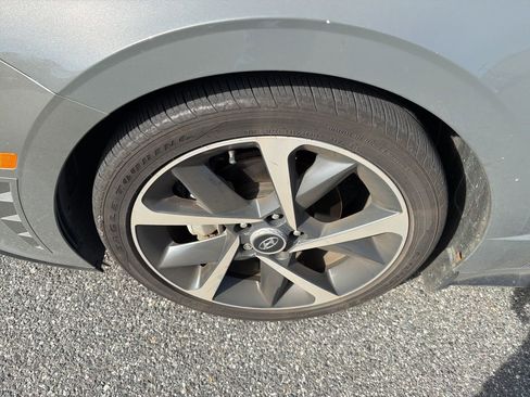 Used 2022 Hyundai Sonata SEL Plus image 10