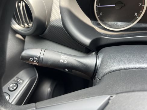 Used 2025 Nissan Kicks Play S FWD image 11