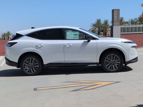 New 2026 Nissan Murano SL image 5