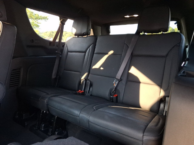 Used 2025 GMC Yukon XL Denali AWD/4WD image 21