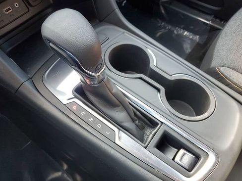 Used 2023 Chevrolet Equinox LT image 15