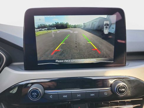 Used 2022 Ford Escape SEL FWD image 14