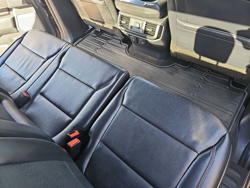 Used 2021 Ford F150 Lariat image 12