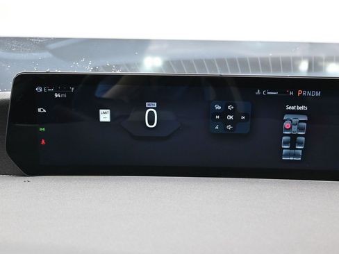 Used 2025 Ford Expedition Max Platinum w/ Stealth Appearance Package image 23