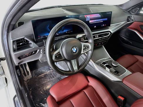 Used 2023 BMW 330i Sedan w/ M Sport Package RWD image 9