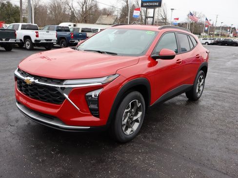 New 2026 Chevrolet Trax LT w/ LT Convenience Package image 25