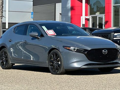Used 2020 MAZDA MAZDA3 Hatchback w/ Premium Package image 2