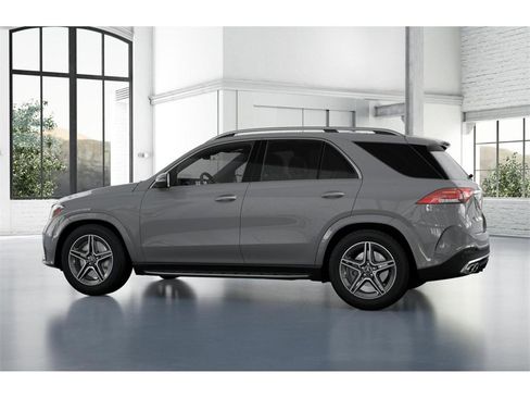 New 2025 Mercedes-Benz GLE 53 AMG 4MATIC image 32