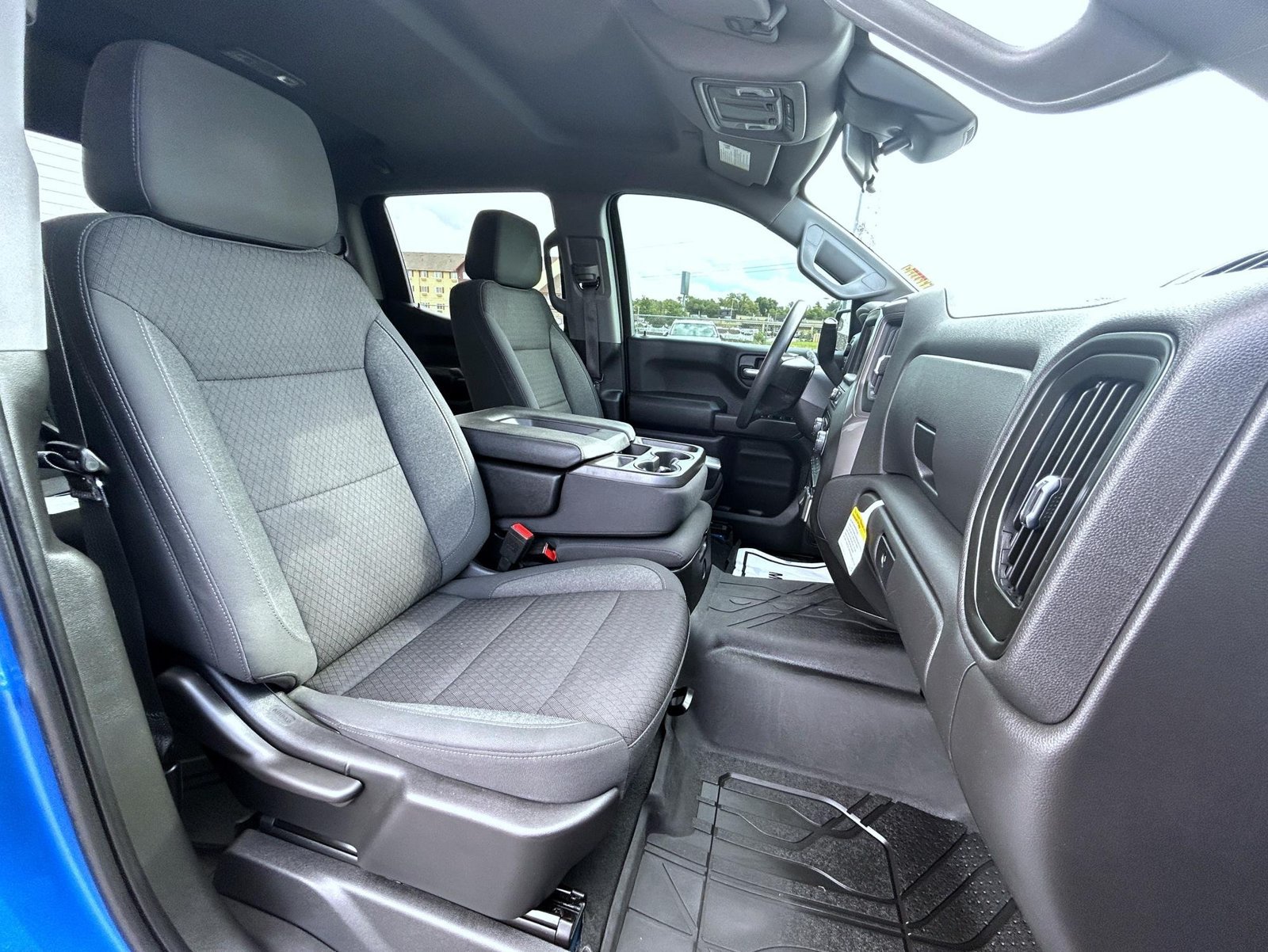 Certified 2023 Chevrolet Silverado 1500 Custom AWD/4WD image 16