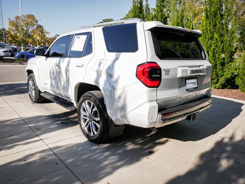 Used 2025 Toyota 4Runner Limited image 8