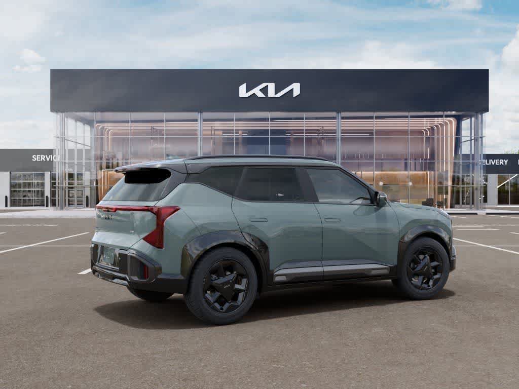 New 2027 Kia Seltos X-Line S w/ X-Line S Premium Package AWD/4WD image 6