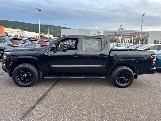 Certified 2023 Nissan Frontier SV w/ Midnight Edition Package AWD/4WD image 9