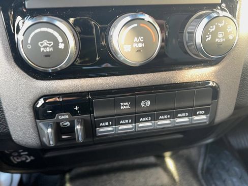 New 2026 RAM 3500 Tradesman w/ Chrome Appearance Group A image 30