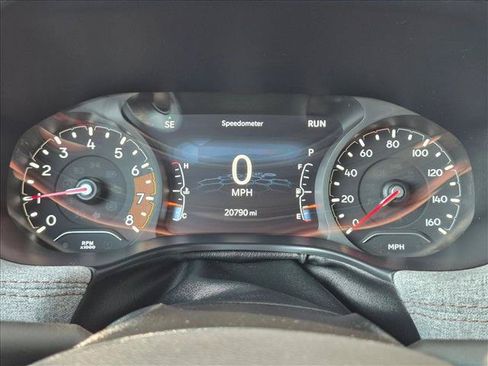 Used 2024 Jeep Compass Latitude w/ Sun and Sound Group AWD/4WD image 14