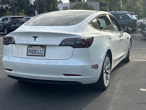 Used 2023 Tesla Model 3 Standard Range RWD image 2