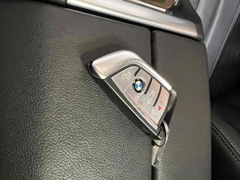 Used 2019 BMW X5 xDrive50i w/ M Sport Package AWD/4WD image 62