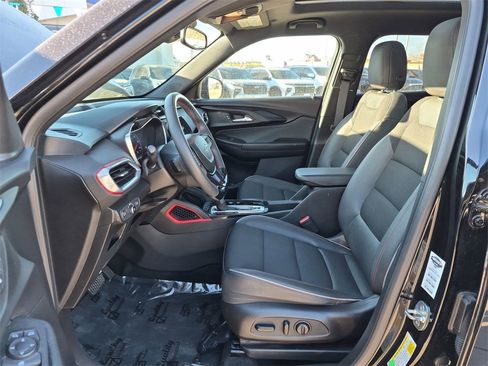 Used 2021 Chevrolet TrailBlazer RS w/ Sun and Liftgate Package image 11