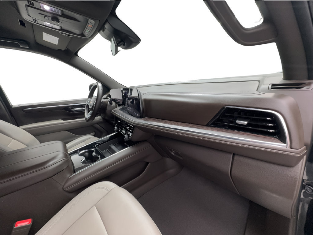 Used 2025 Chevrolet Tahoe LT RWD image 35